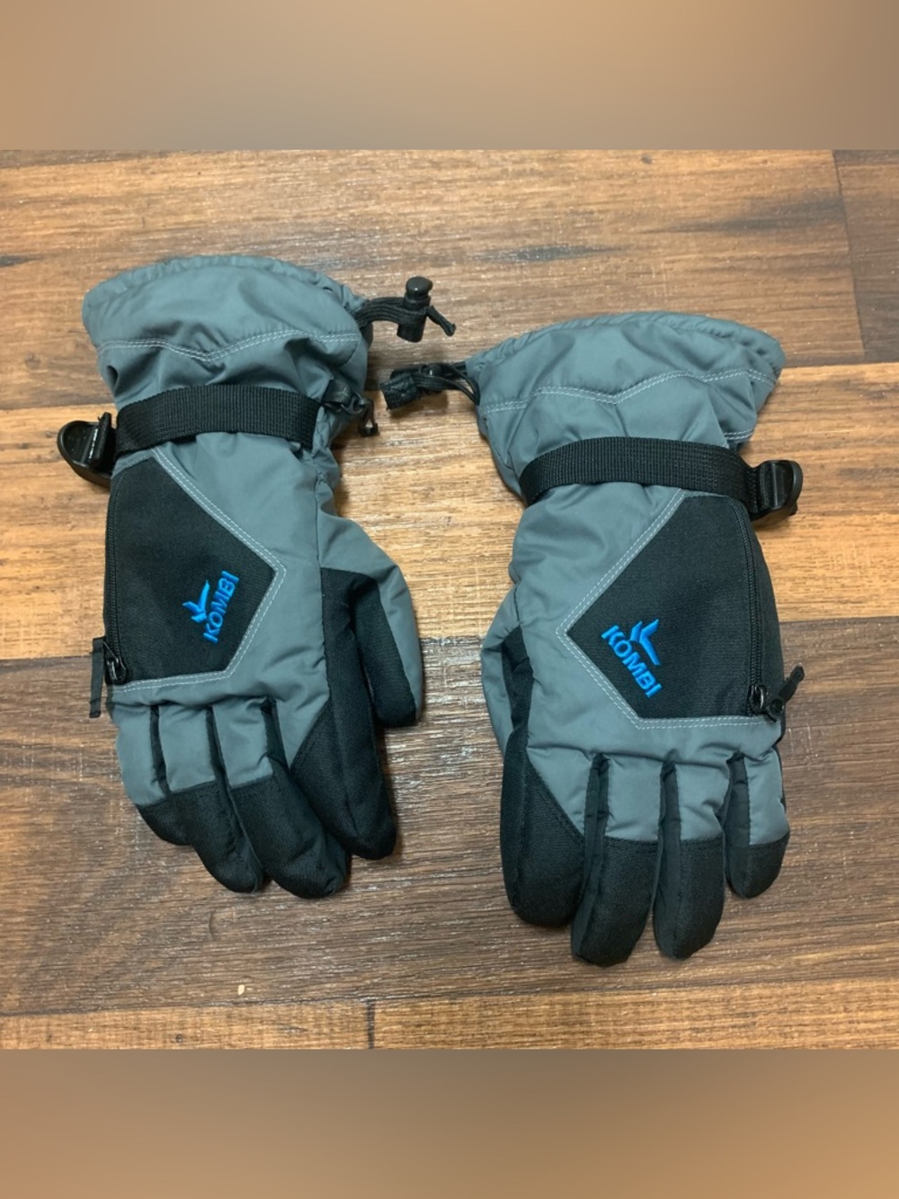 Kombi Kids Roamer II Jr Gloves Sz XL Adjustable Wrist Winter Sports Pockets Zip